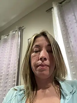 MiraKisss's cam snapshot