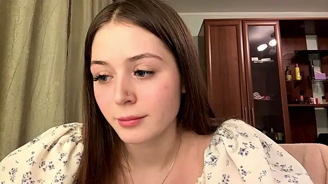 Adel_strongwoman live sex cam