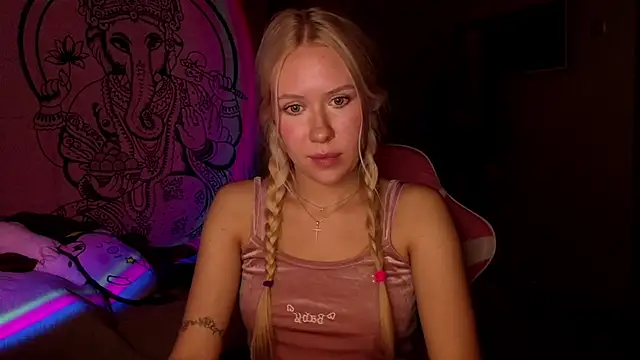 pureeangel's cam snapshot