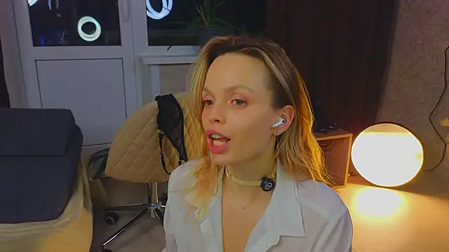 sinteas's cam snapshot