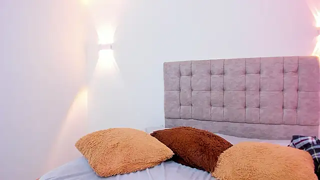 Isabella_Carper1's cam snapshot