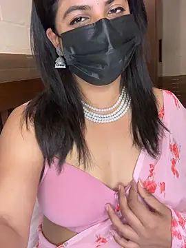 Pretty_varsha08's cam snapshot