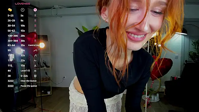 OmeliaDior live sex cam