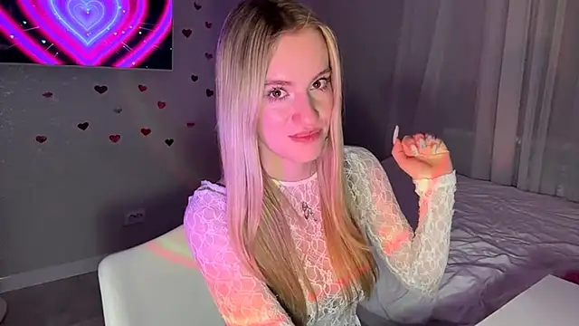 Between_Eeys's cam snapshot