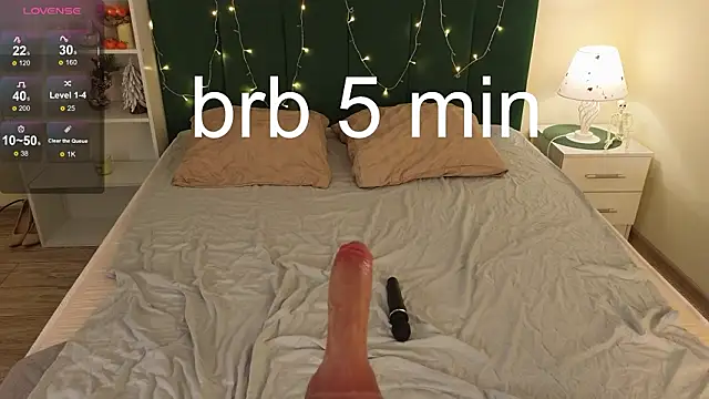 Tonya_Blowdat live sex cam