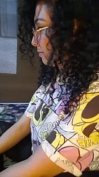 LondonHilton's cam snapshot