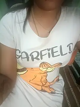 tamil_thaara03 live sex cam