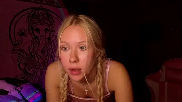 pureeangel's cam snapshot