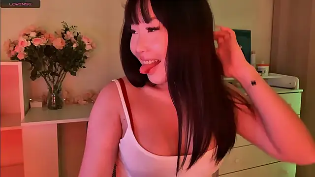 whispersofdarsy's cam snapshot