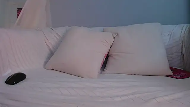 Lia_Sweett_ live sex cam