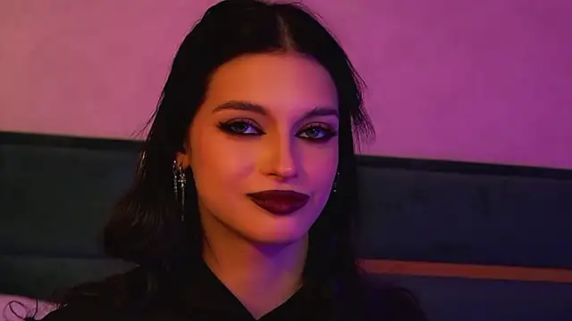 BeverlyMost live sex cam