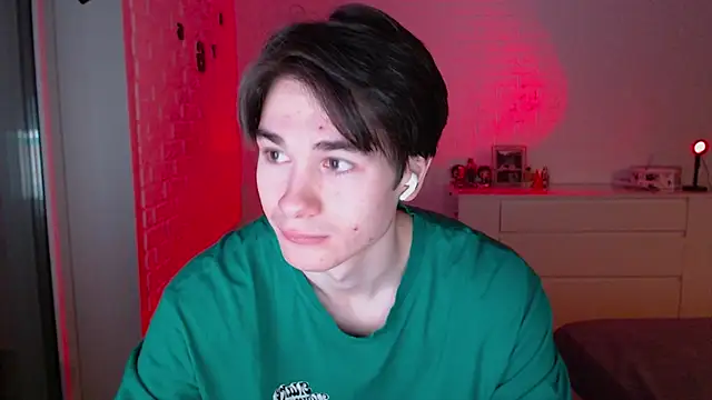 MarkusDean live sex cam