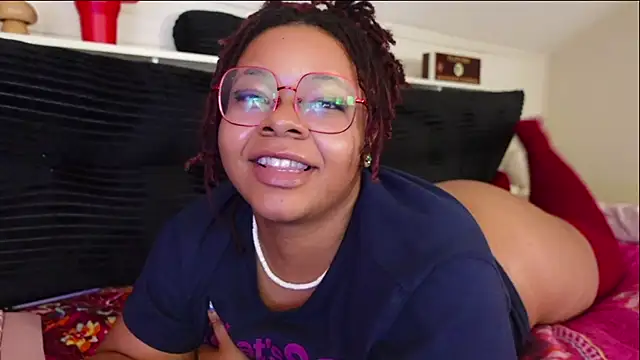 -khayaparker's cam snapshot