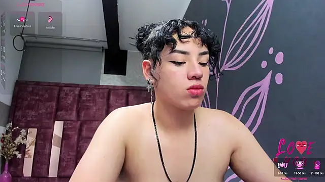 Kiara_Fox__'s cam snapshot