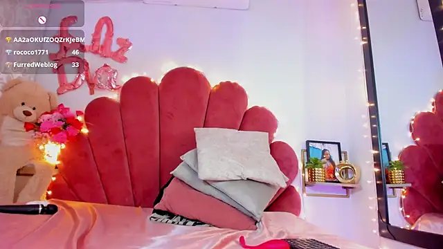 Venuswilds's cam snapshot