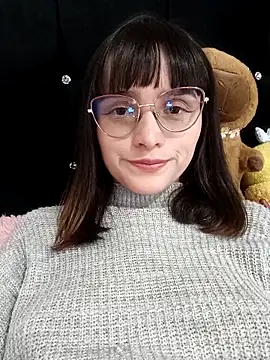 Lucyy-hess live sex cam