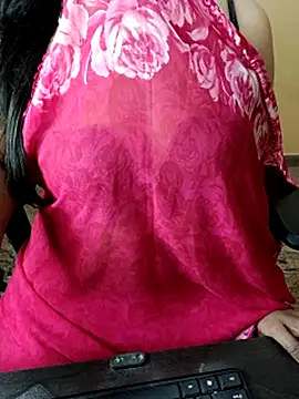 Telugu_Mythrii's cam snapshot