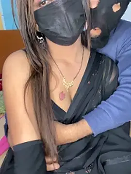 CUTI-NAINA live sex cam