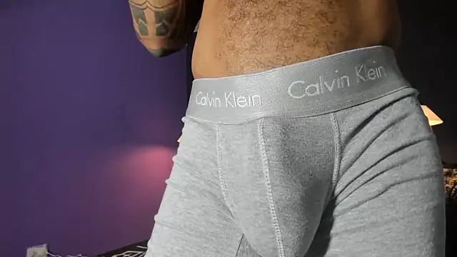 Salomon_koude live sex cam