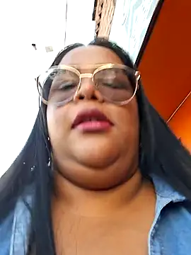 Arena_13's cam snapshot