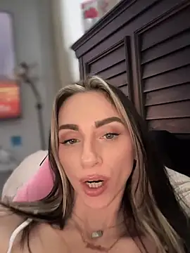 DallasAria's cam snapshot