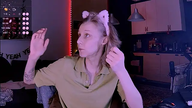 KatiKate live sex cam