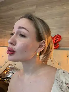 KatieBell live sex cam