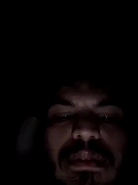 Chneor28 live sex cam