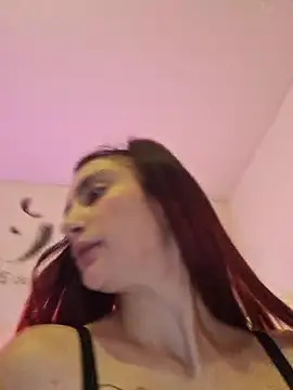 MichouxXxx's cam snapshot