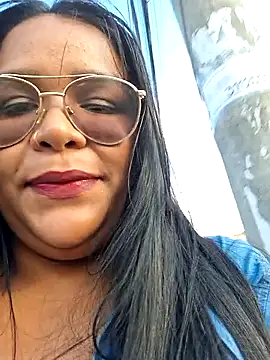 Arena_13's cam snapshot