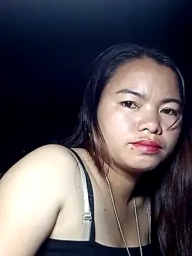 emlylyxinh live sex cam