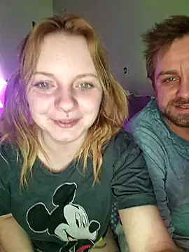 MichelleVibes18 live sex cam