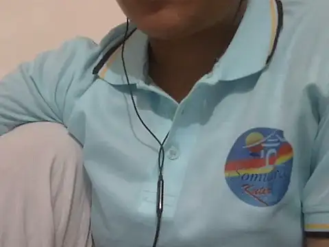 shekira99's cam snapshot