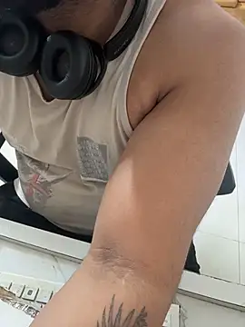 FlirtyxBoy live sex cam