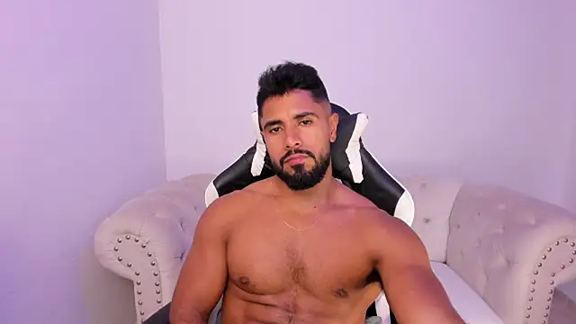 Santiago_huntt live sex cam