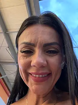 SofhiaTaylor live sex cam