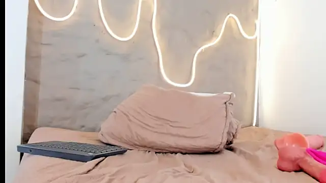 Shanntal_ live sex cam