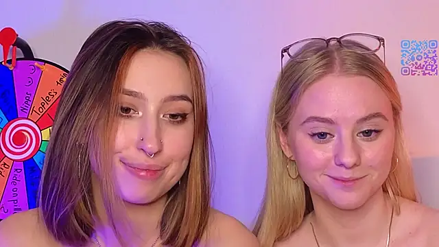 Mimipaws live sex cam