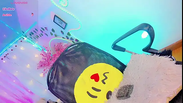 Irina_milkmaid live sex cam