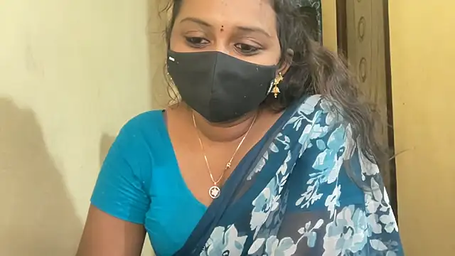 Tanuja-Sexy's cam snapshot