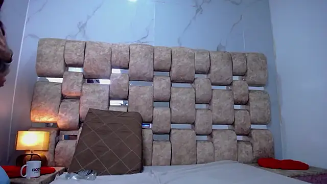 KathyAiden live sex cam