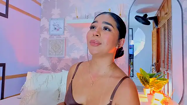 CharlotteGraay's cam snapshot