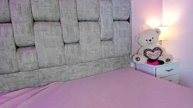 KatySweetas's cam snapshot