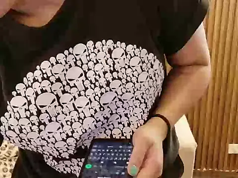 dirty_feelena's cam snapshot