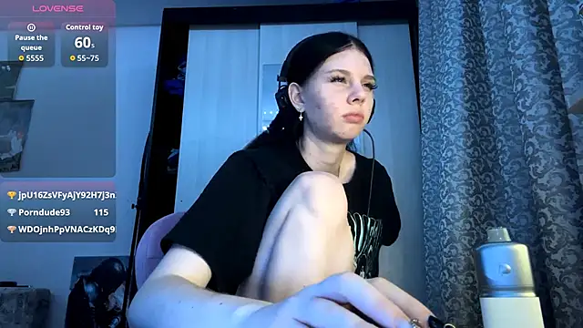 AnGallo's cam snapshot