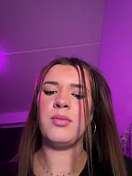 -Leasophie's cam snapshot