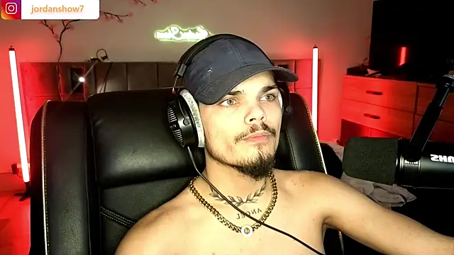 JordanShow's cam snapshot