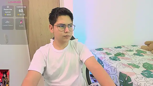 Asta_YunoXXX's cam snapshot