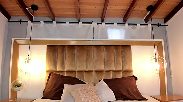 BrianaJhons19's cam snapshot