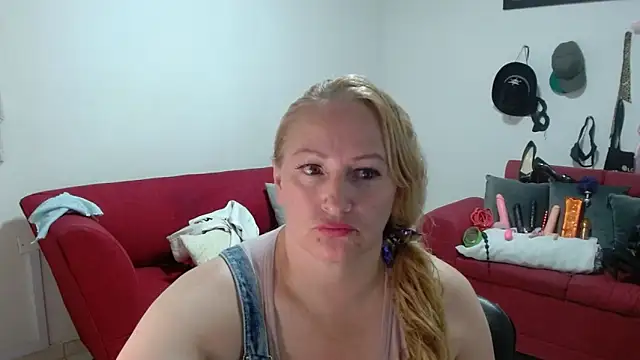 emperabigbootybigass live sex cam